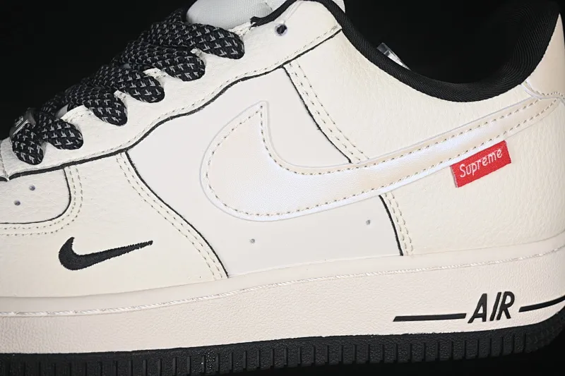 All categories Nk Air Force 1 Air Force series Nk Air Force 1 Low Air Force low top Nike Air Force 1'07 Low Supreme co-branded beige and black edge Air Force 1 low top casual sneakers XX3168-220